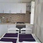 Elena Solid House