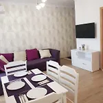 Elena Solid House *