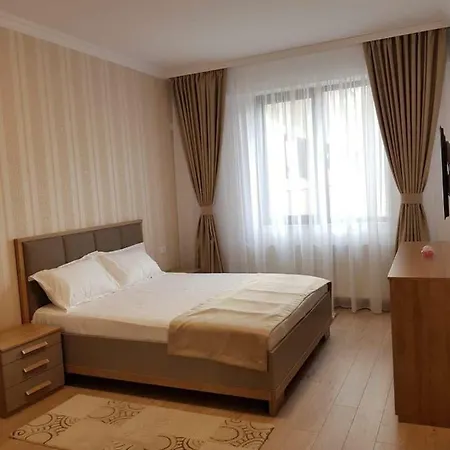 Apartment Apartament Elena Solid House *